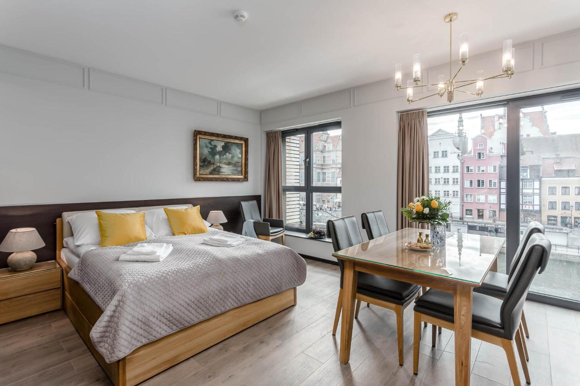 Rent Like Home - Apartamenty W Deo Plaza กดัญสก์ ภายนอก รูปภาพ