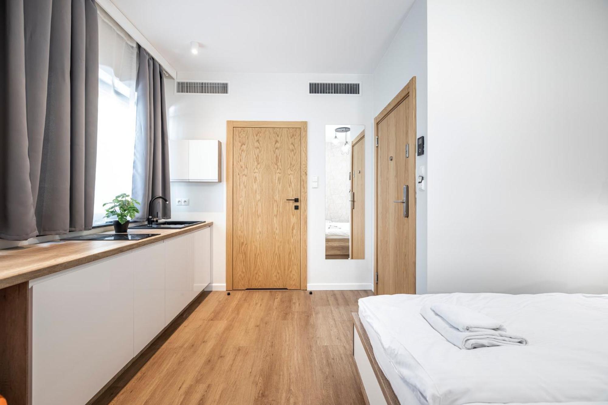 Rent Like Home - Apartamenty W Deo Plaza กดัญสก์ ภายนอก รูปภาพ
